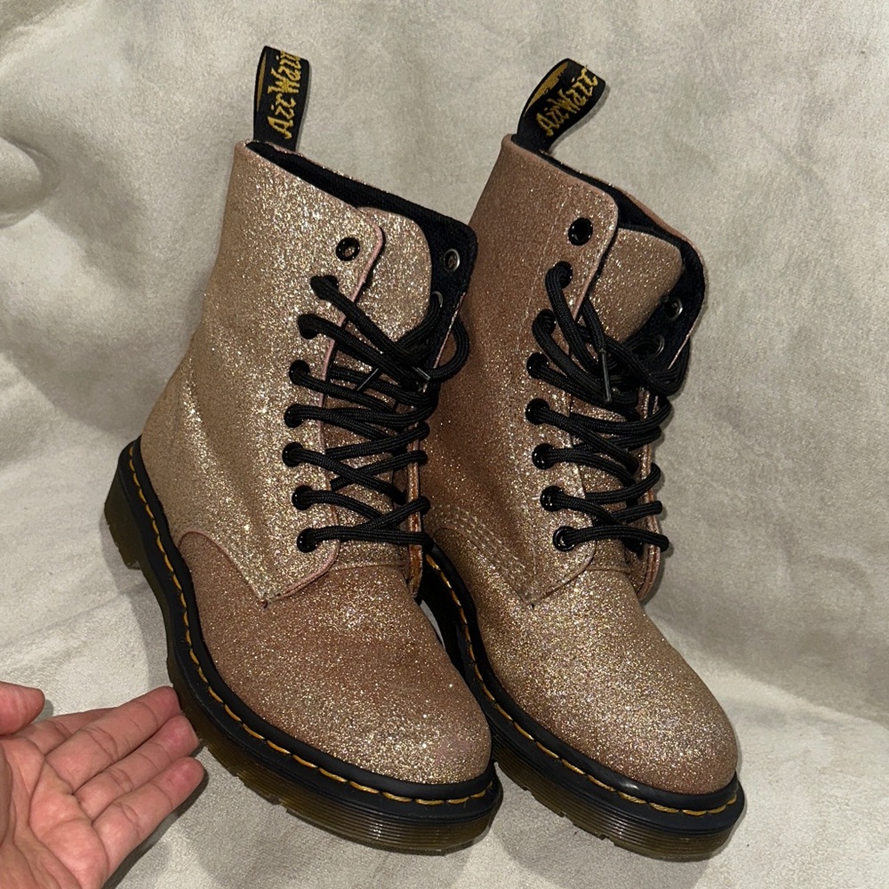 Dr. Martens 1460 Pascal Glitter Gold Combat Boots Us7 - Picture 12 of 16